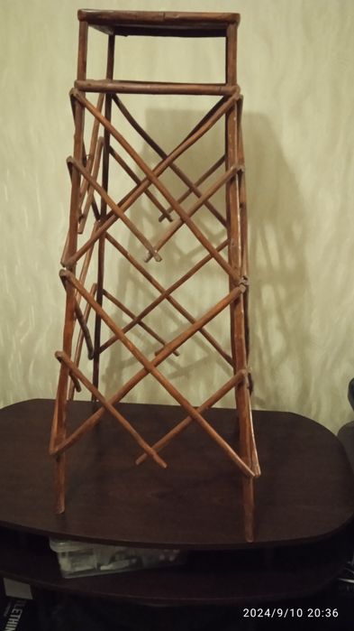 Подставка для цветов