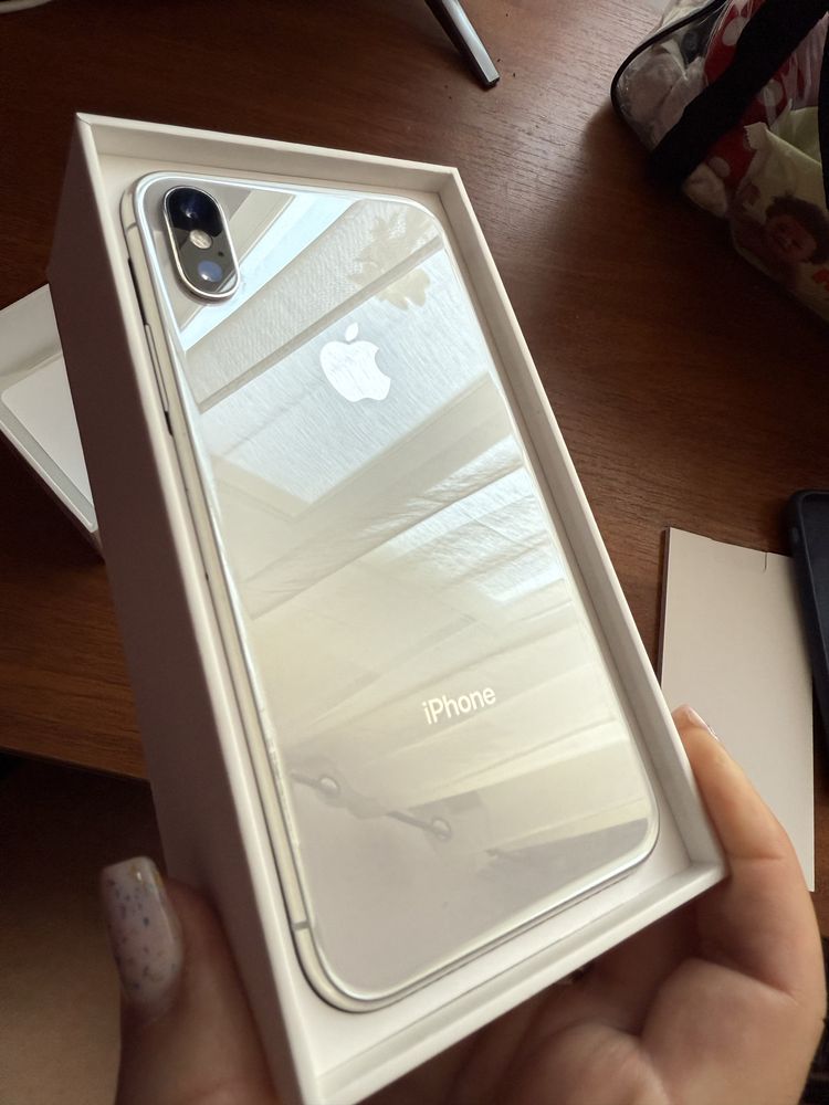 Iphone X на 256 гб