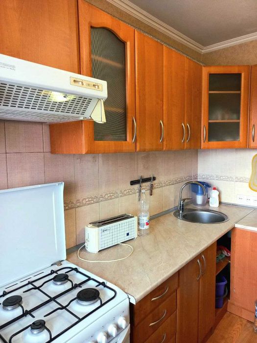 Оренда 2 кімнатної на Космосі