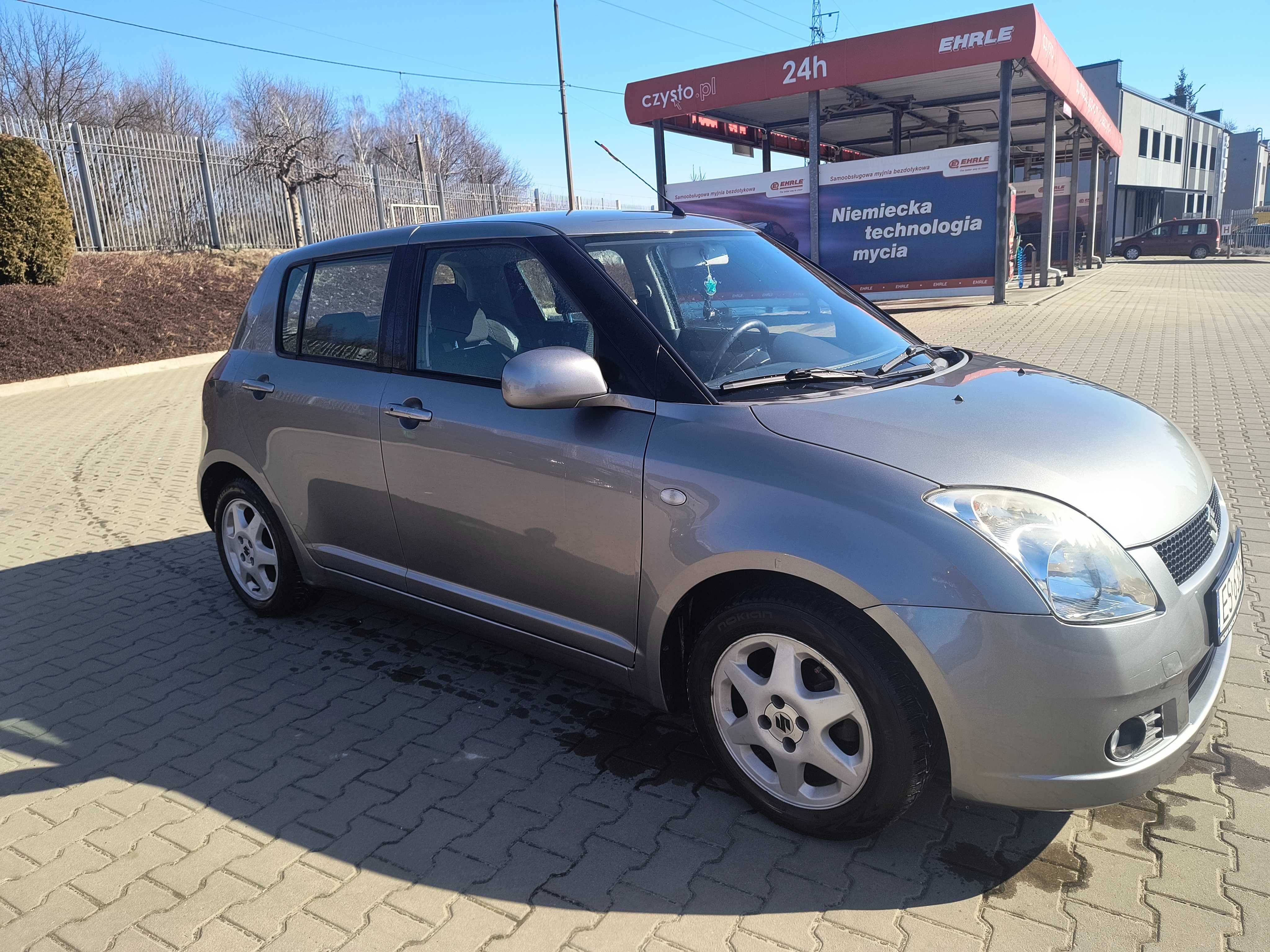 SUZUKI Swift 1.5 benzyna 2008r.