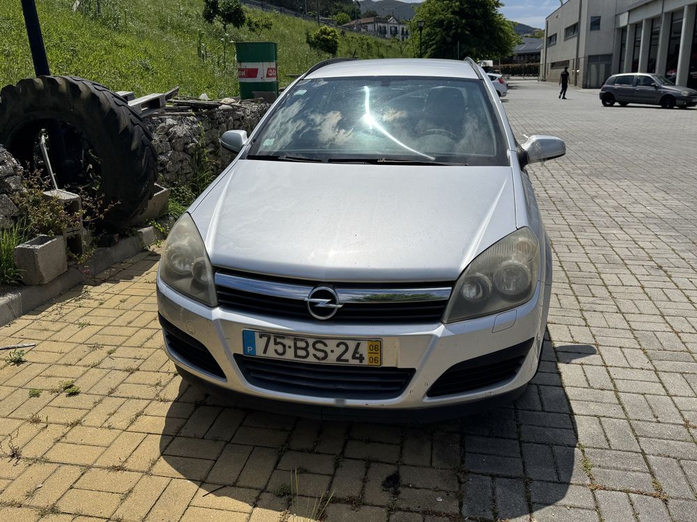 Carrinha opel astra