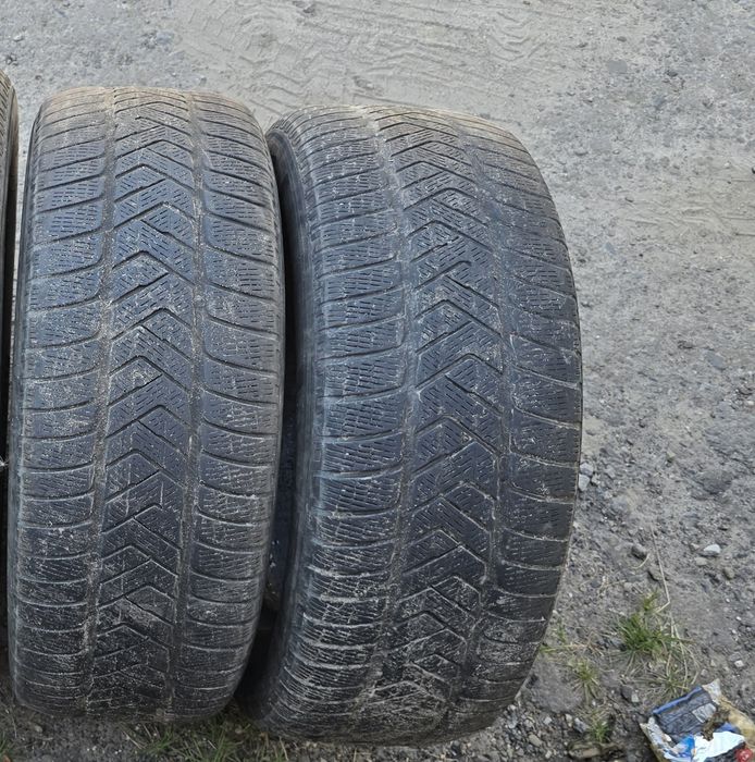 Резина шини Pirelli Scorpion Winter 255/60/r18