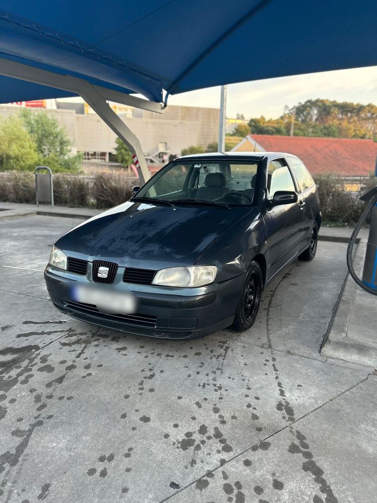 SEAT Ibiza 1.9 SDI | Económico | Inspeção até 2026