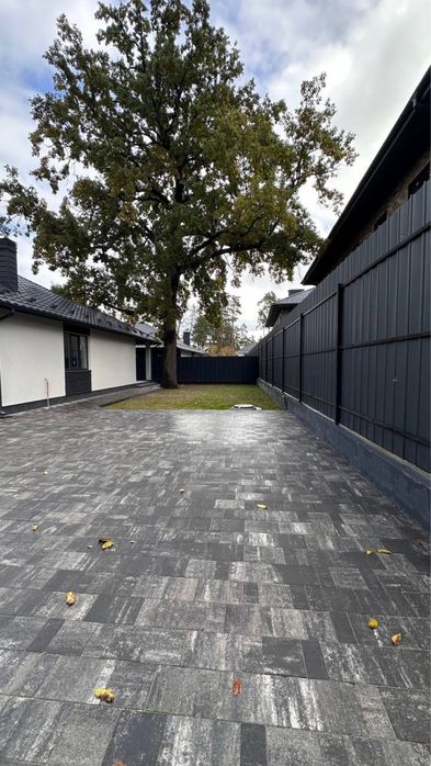 Сучасний дім на 5 сотках