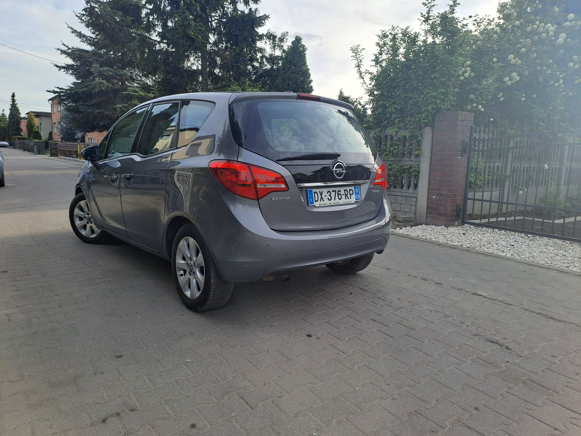 opel Meriva 1.4 super autko z niskim przebiegiem