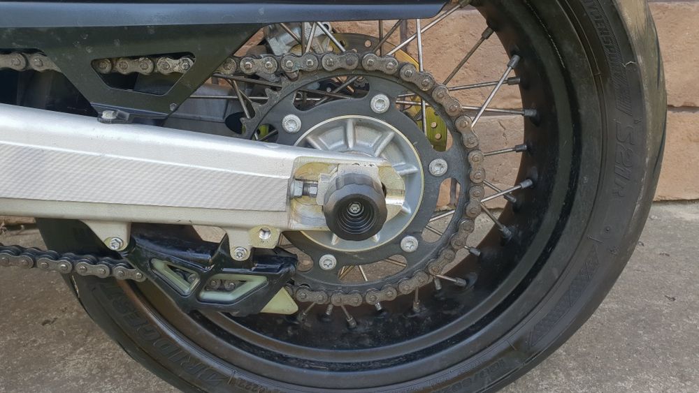 Ktm smc 690r 2023рік (не husqvarna 701, gas gas 701)