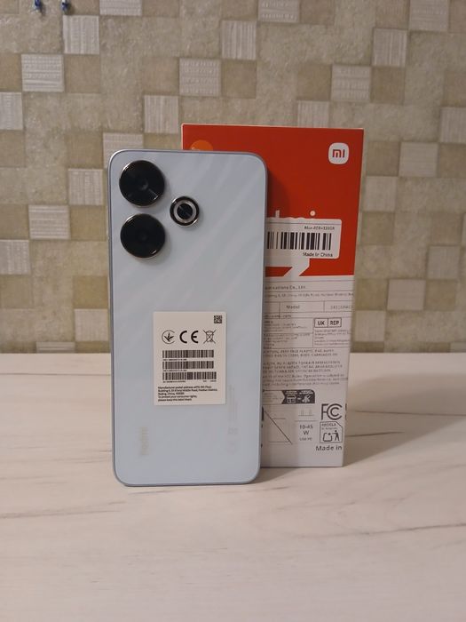 Телефон Redmi 13 Запакований 6/128