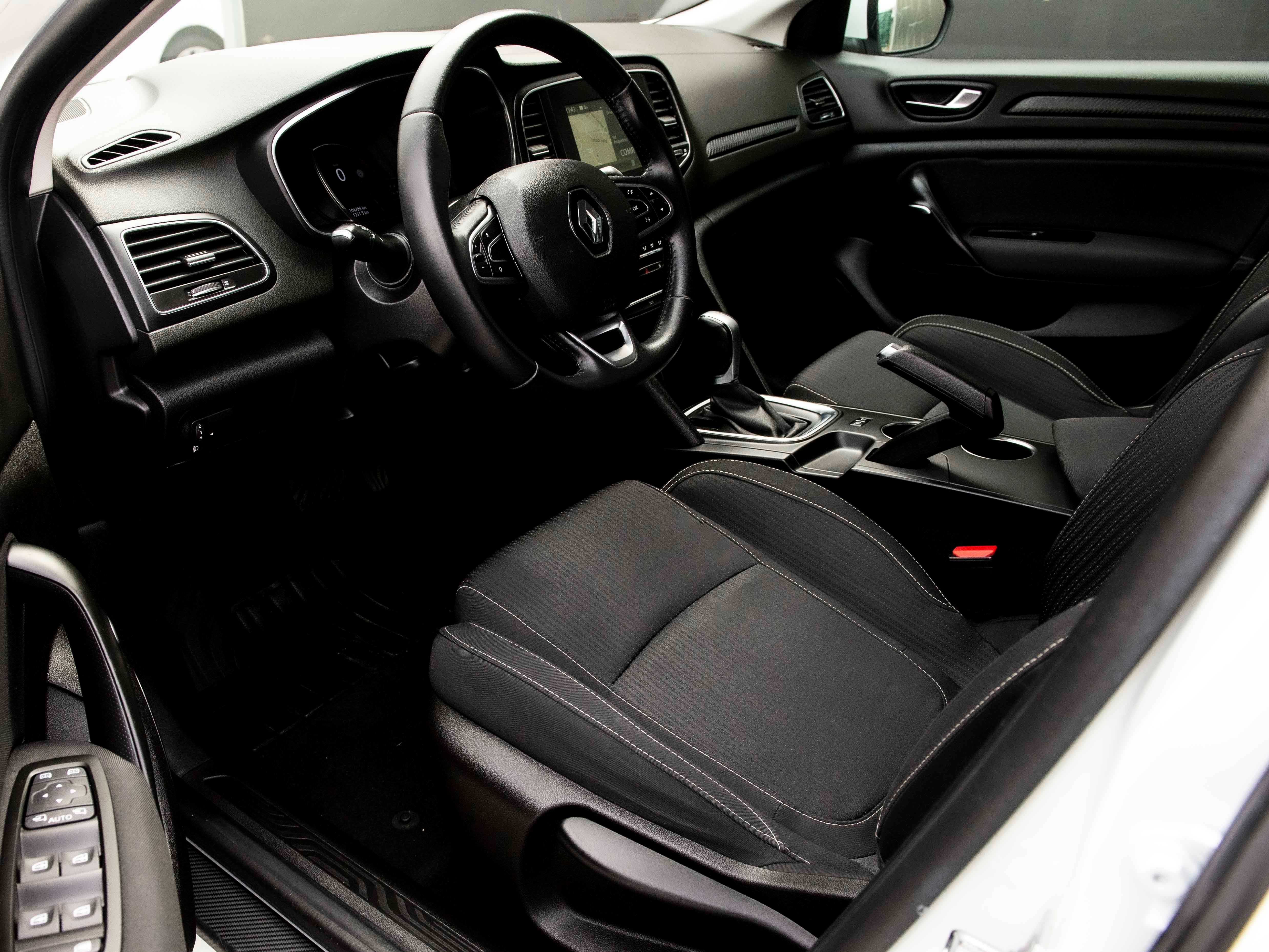 RENAULT MEGANE 1.5 dCi Business com garantia