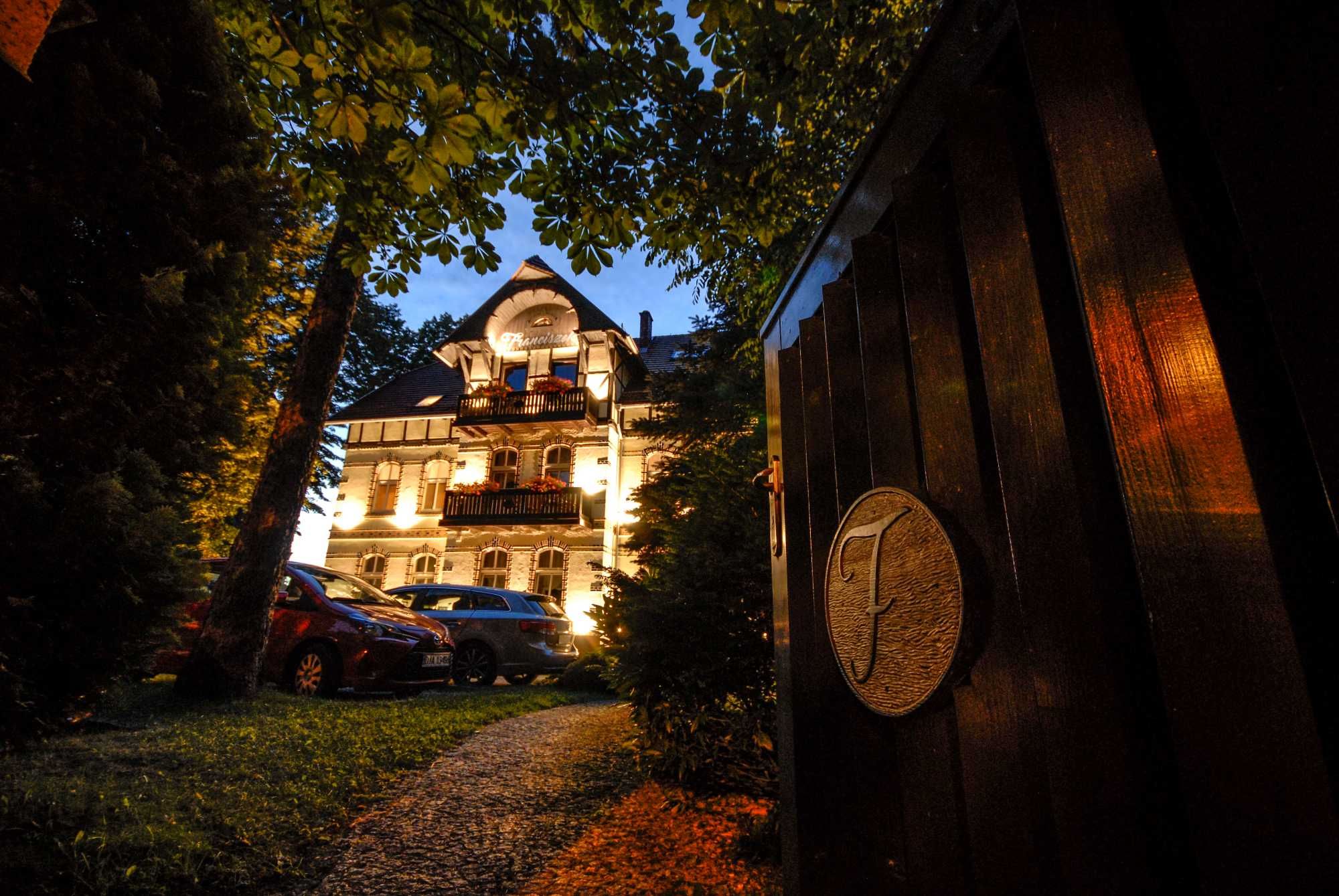 Apartamenty w górach Dolnyśląsk Sudety, Zamek Książ