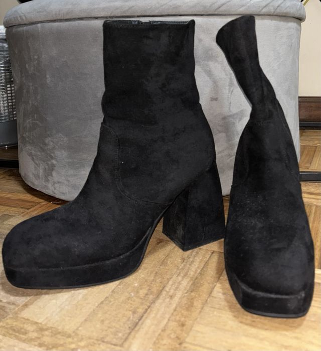 Botas novas efeito pele