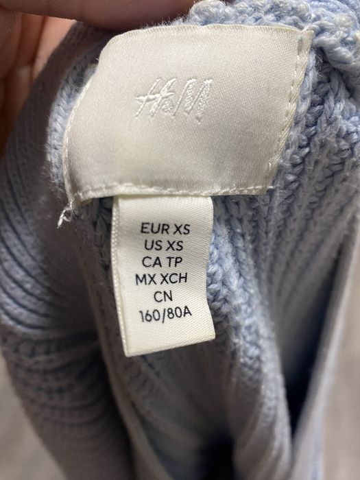 Блакитний укорочений кардиган H&M