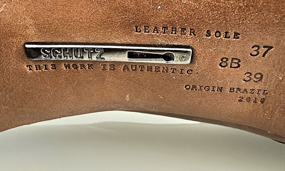 Sapatos Novos Schutz