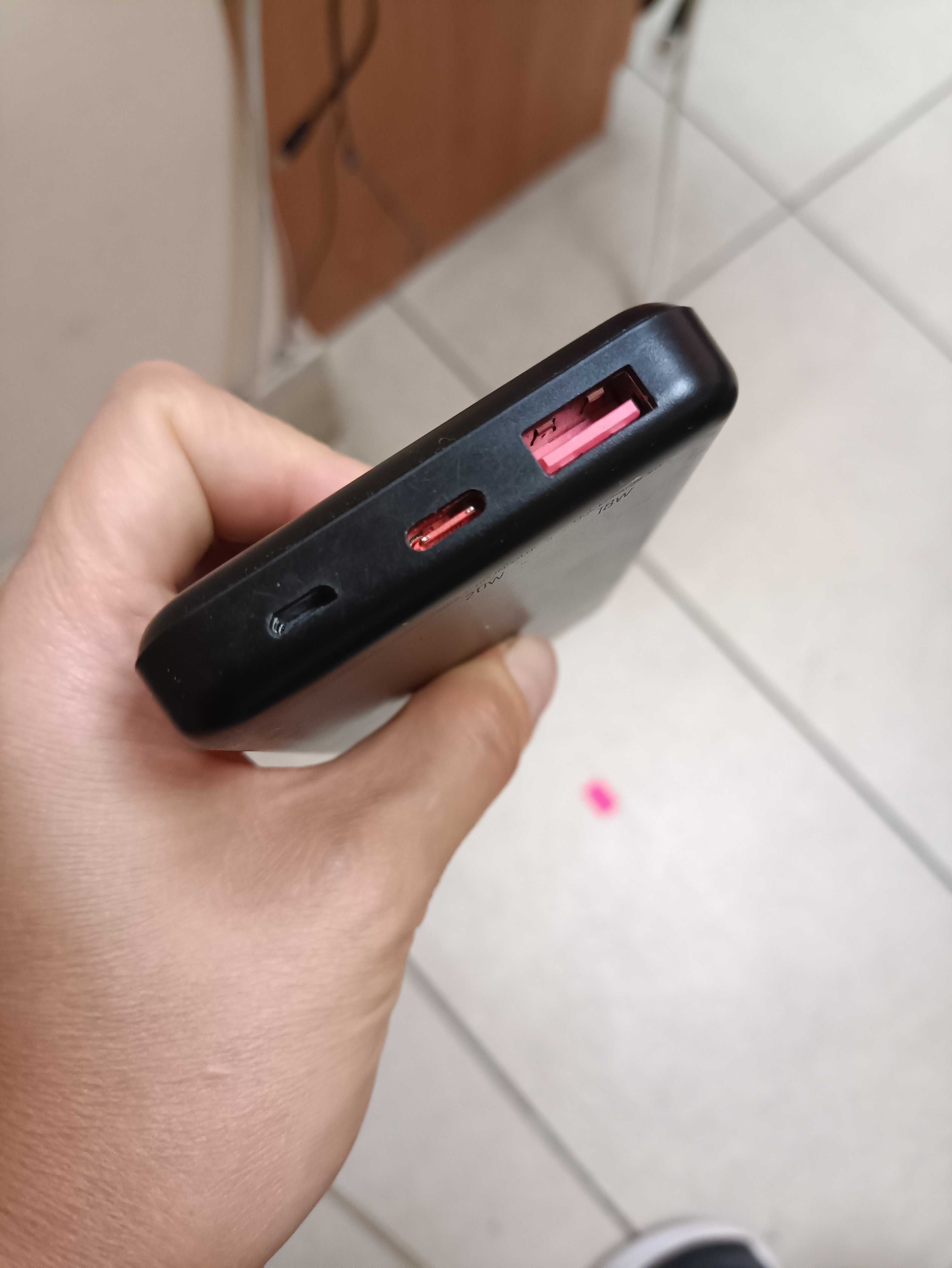 Павербанк PowerBank MAKE 20W 10000 mAh. Рабочий