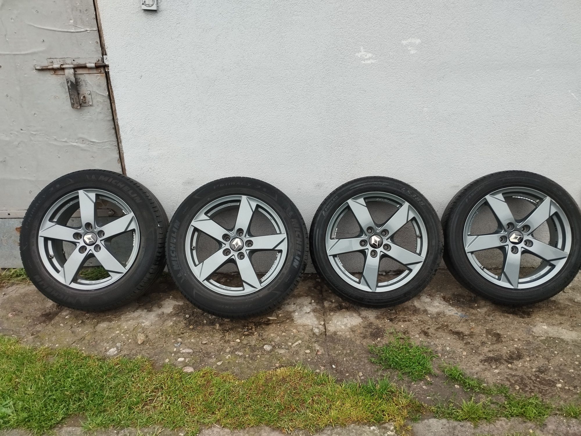 Felgi 17" Renault Talisman pasujące do większości modeli z gr. Renault
