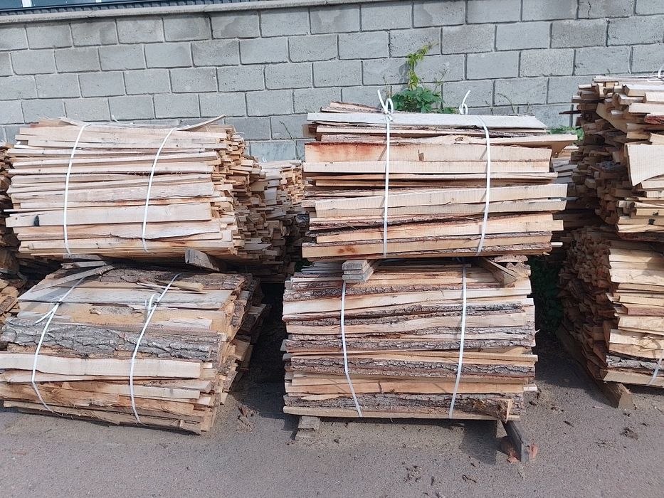 Дрова дубові сухі