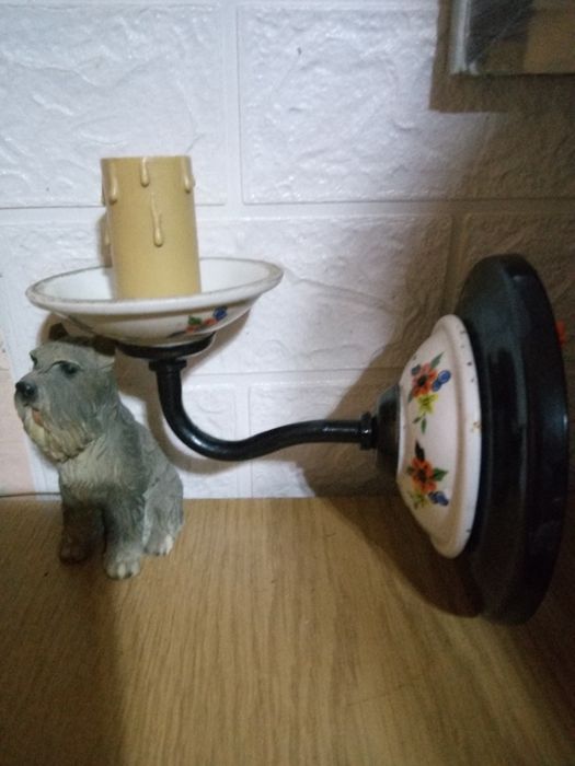 Kolekcjonerski,stary,sprawny kinkiet ceramiczny gilza