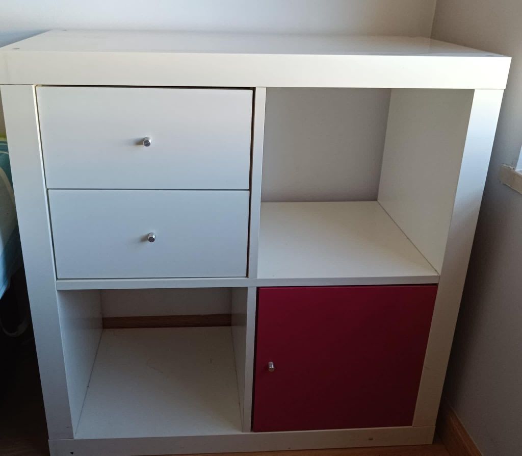 Movel Ikea branco e rosa