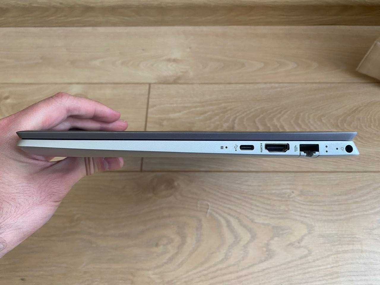 Ноутбук HP 14-ce1606ng (i5-8265U 8x1.6GHz, 8gb, SSD 128gb)