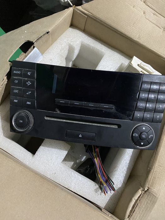 Команд магнитофон оригинал мерсеседес 211