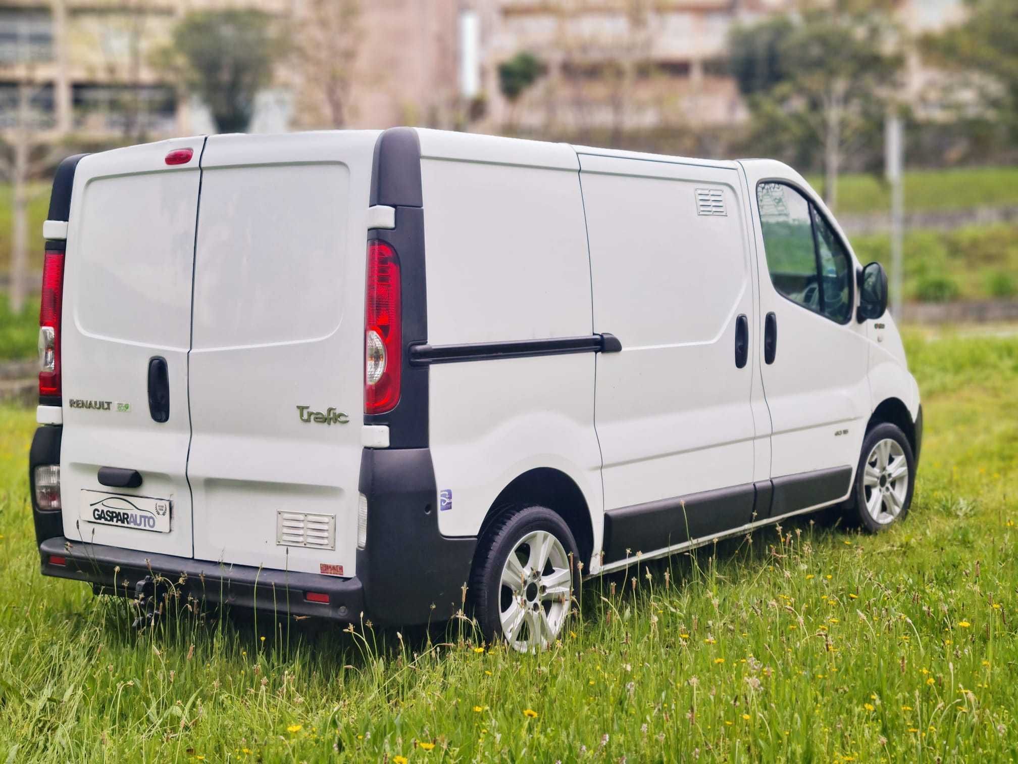 Renault Trafic 2.0 dci AC IVA DEDUTÍVEL