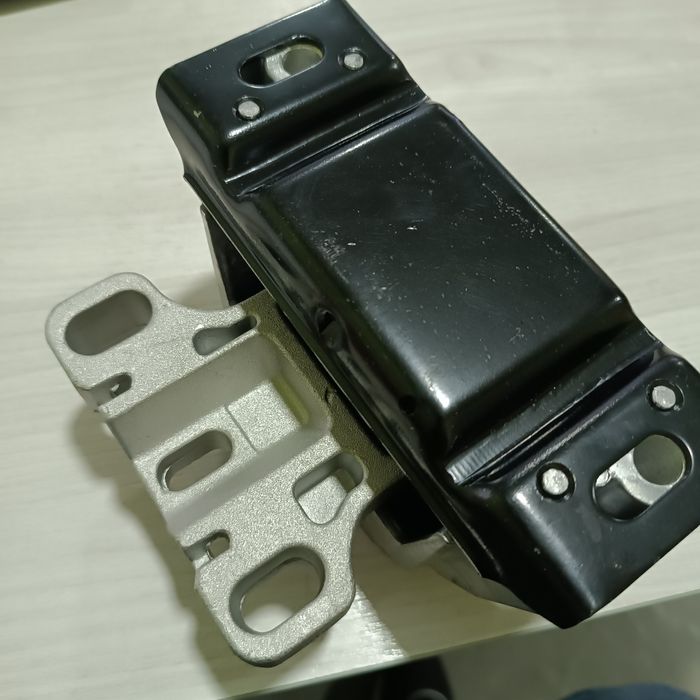 325464 Подушка двигуна Ауді А3, Шкода Тур, Гольф 4