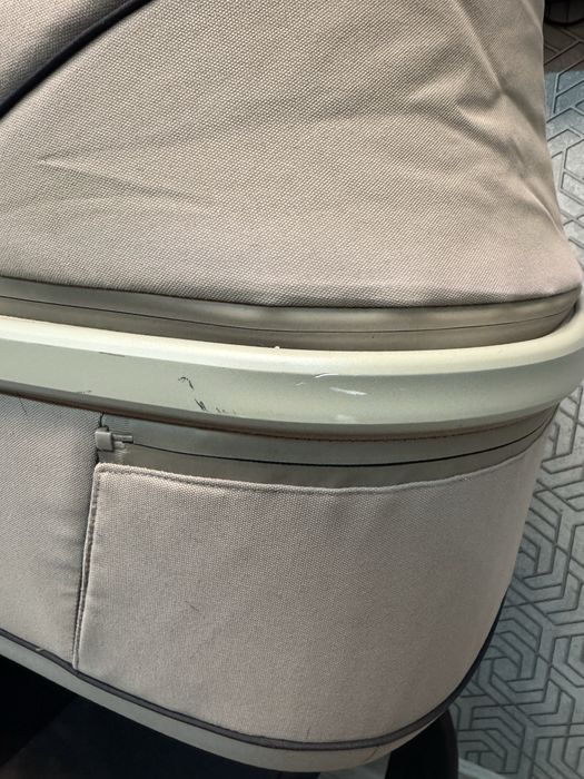 Коляска Carrello Vector