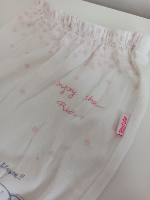 Cudne półśpiochy firmy Baby center spodenki z nóżkami skarpetki