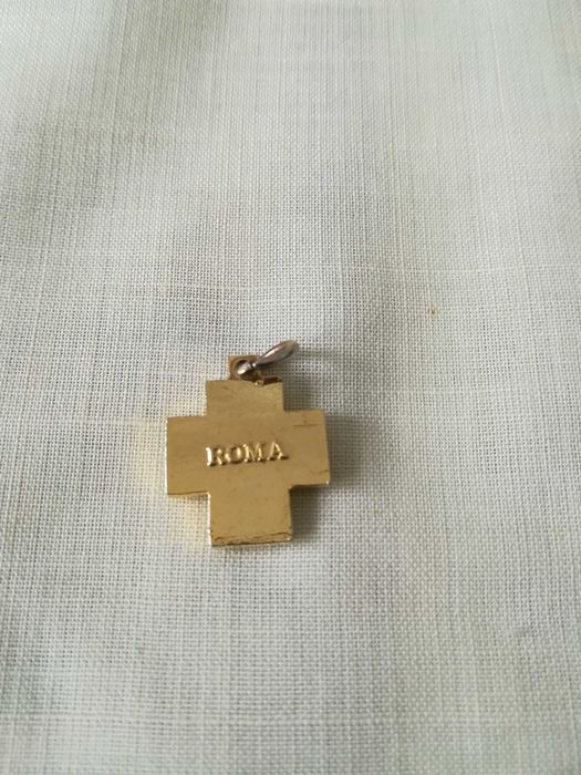 Pregadeiras e pendentes