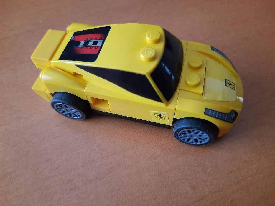 Samochód auto wyścigowe LEGO