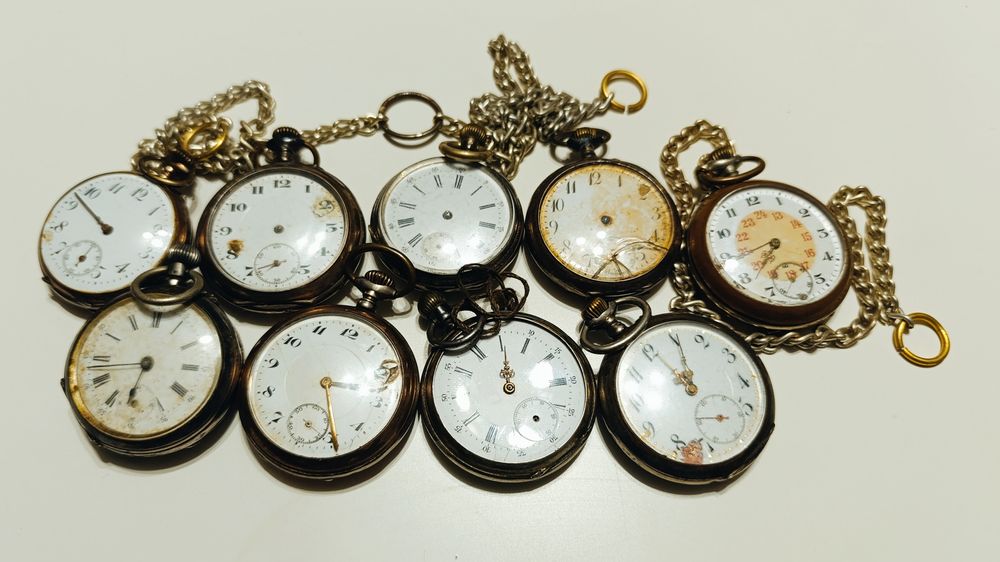 9 zegarków Remontoir