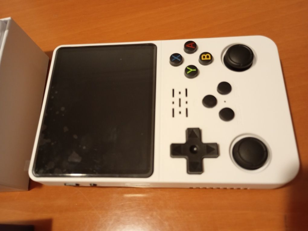 Reviva os Clássicos! Consola Portátil Retro R36S