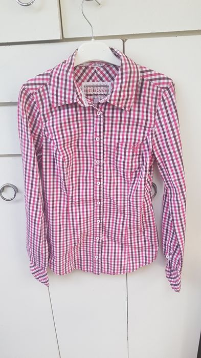 Camisa Guess S - portes incluídos