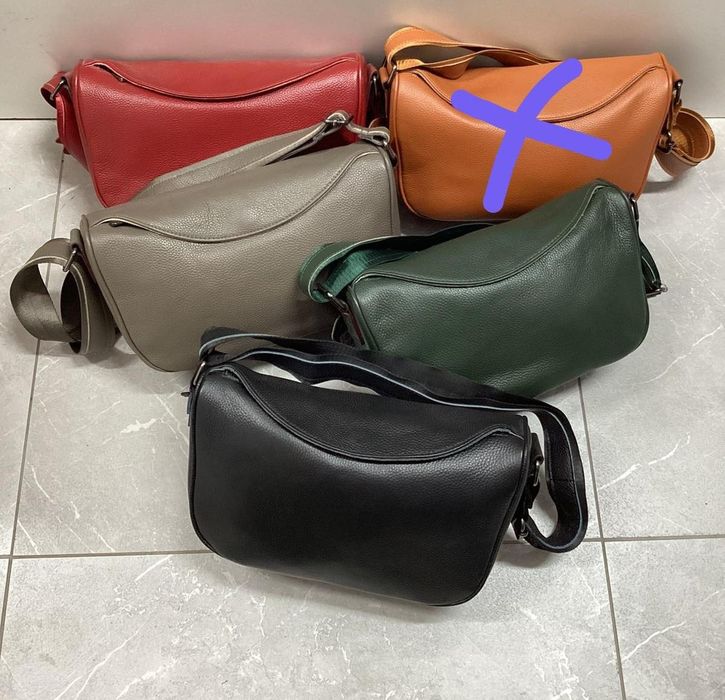 Сумка жіноча шкіряна чудової якості ( різні кольори)