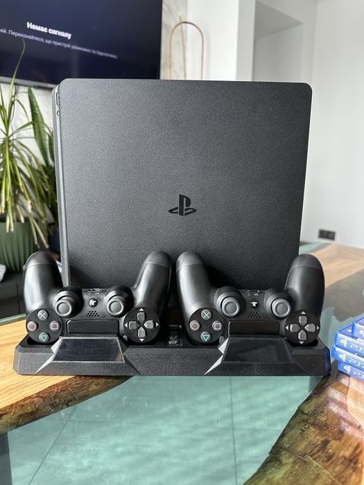 Play Station 4 slim, 1TB