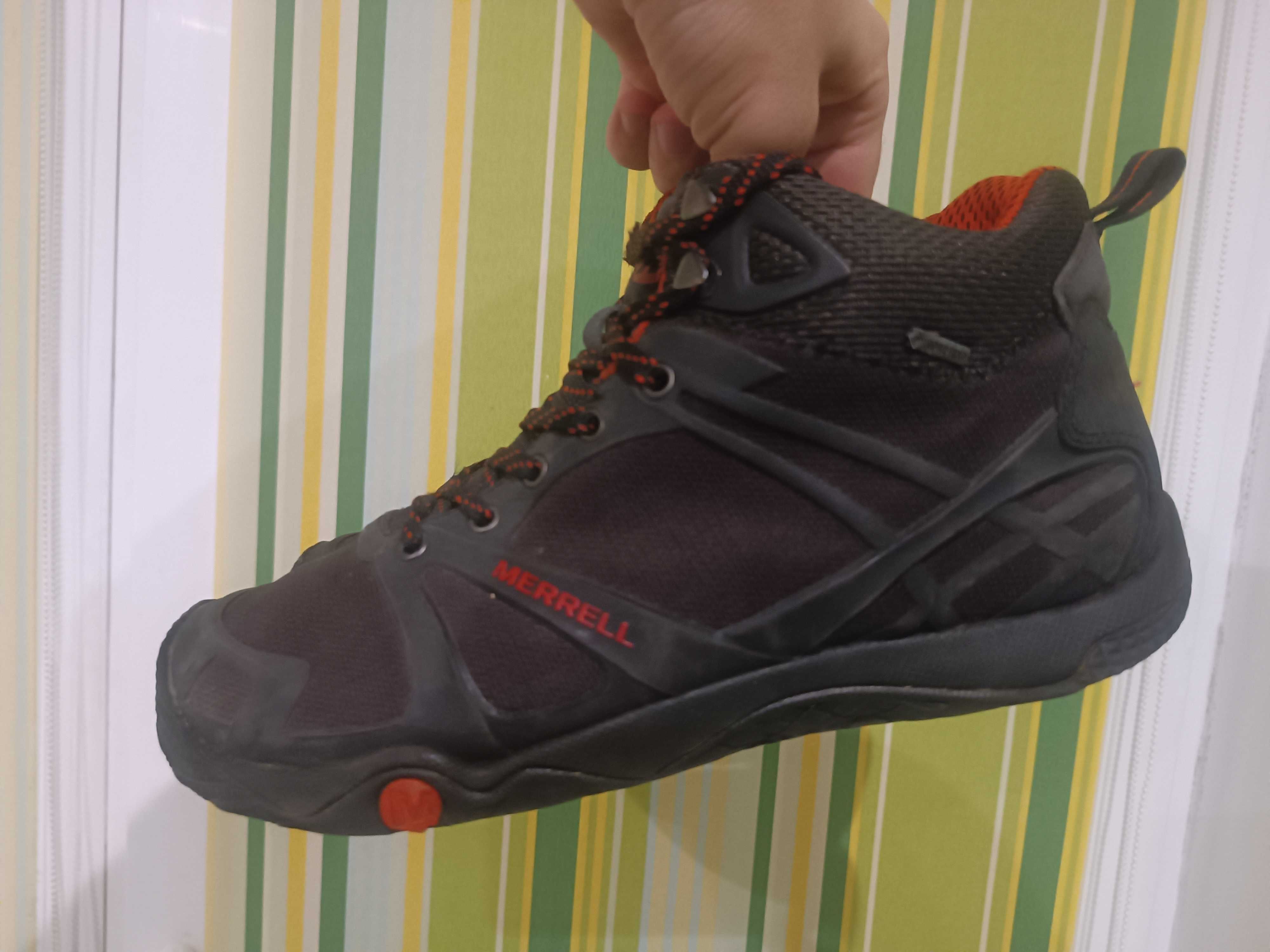 Берцы на лето трекинга полигона Merrell goreTex 44.5 размер 28.5 см