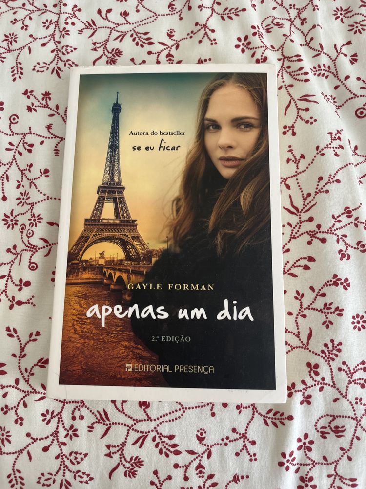 “Apenas um dia” de Gayle Forman