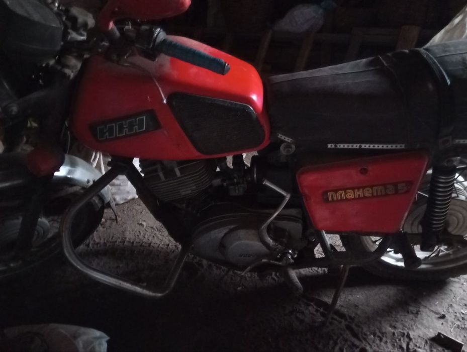 Мотоцикл Иж планета 5