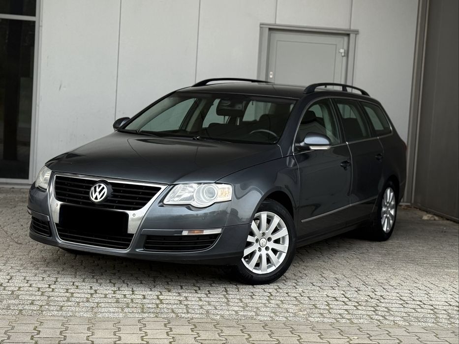 Volkswagen Passat B6 FL 1.6 TDI 105KM *Klimatronik*Navi*PDC*HAK*Zadban