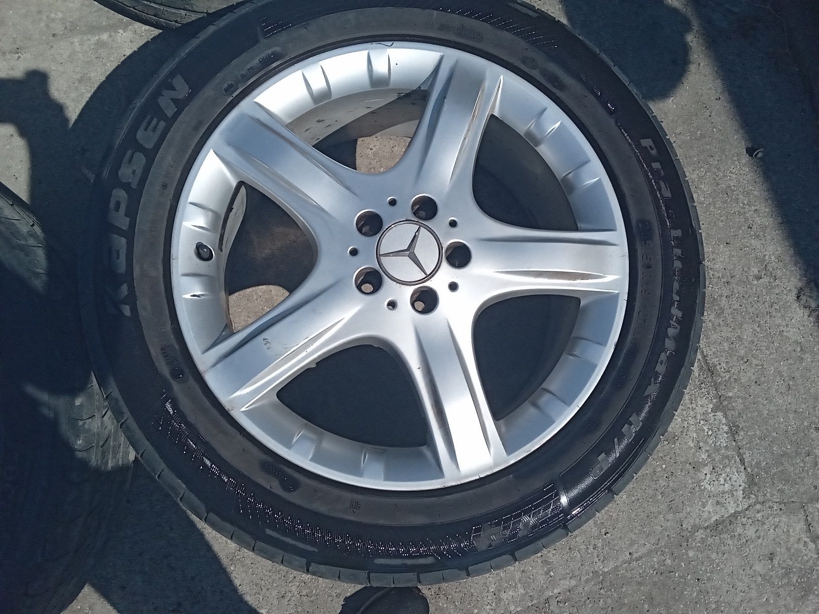 Alufelgi Mercedes rozmiar 19 z oponami 255/50/R19