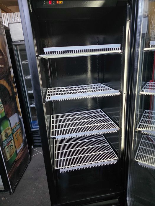 Холодильна Шафа вітрина  SEG CM390 Антрацит. Розсрочка, гарантія