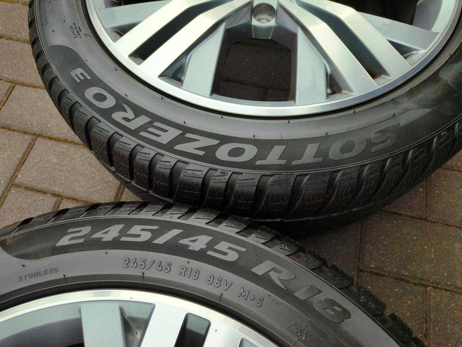 245/45 96V R18 PIRELLI Sottozero3 SEAL 7.5mm 2021r Zimowe Opony 4SZT