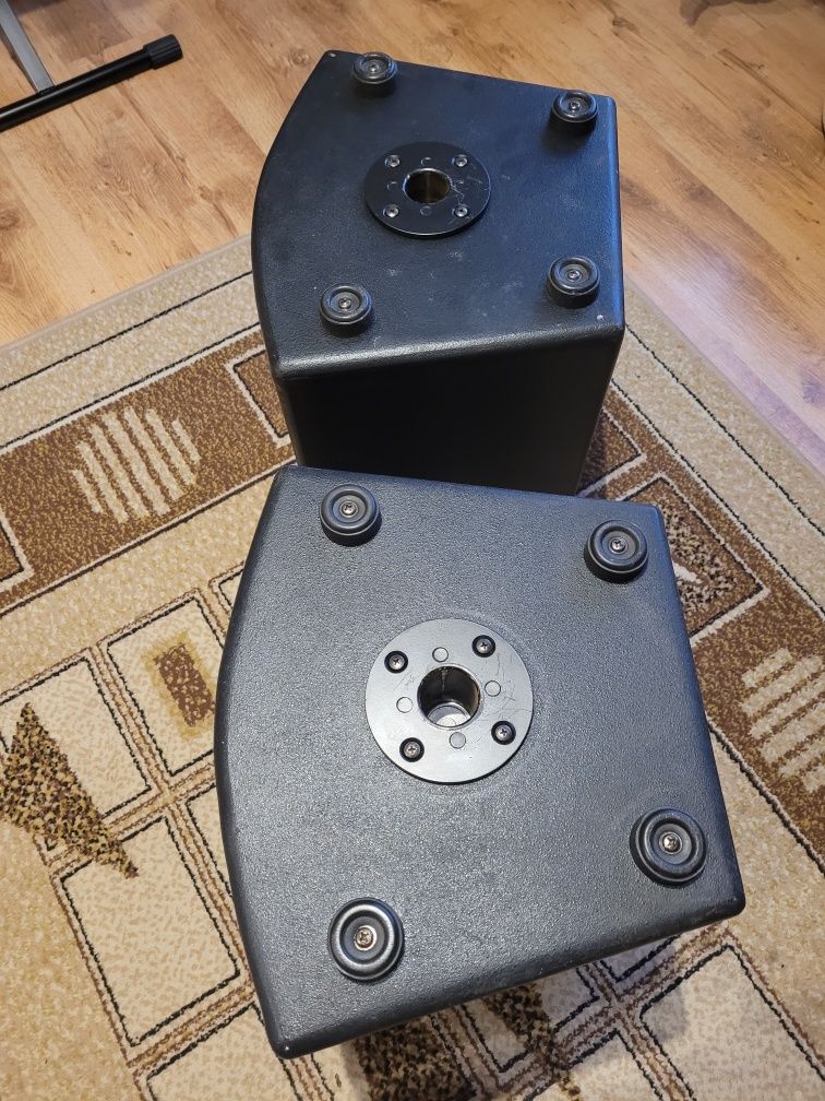 Kolumny estradowe 2x150W w RMS 4ohm