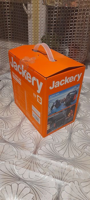 Станция зарядная Jackery 240 на 0.4 киловатт