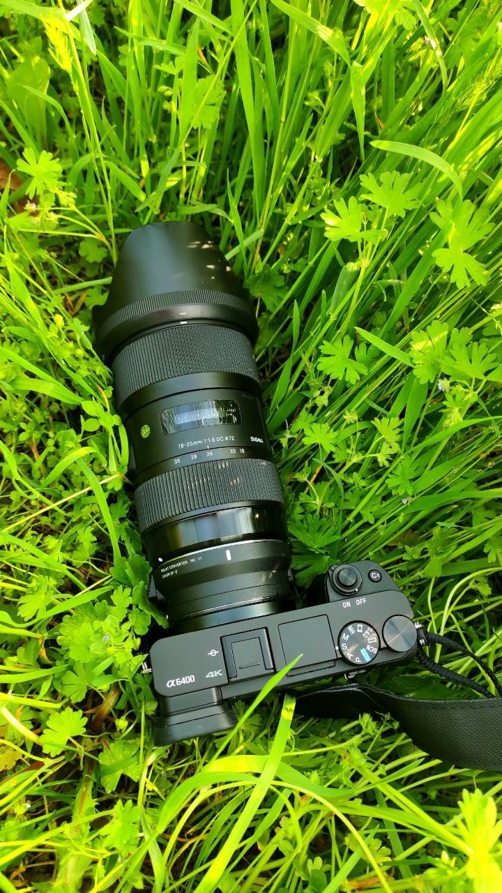 Комплект беззеркальная фотокамера Sony Alpha a6400
