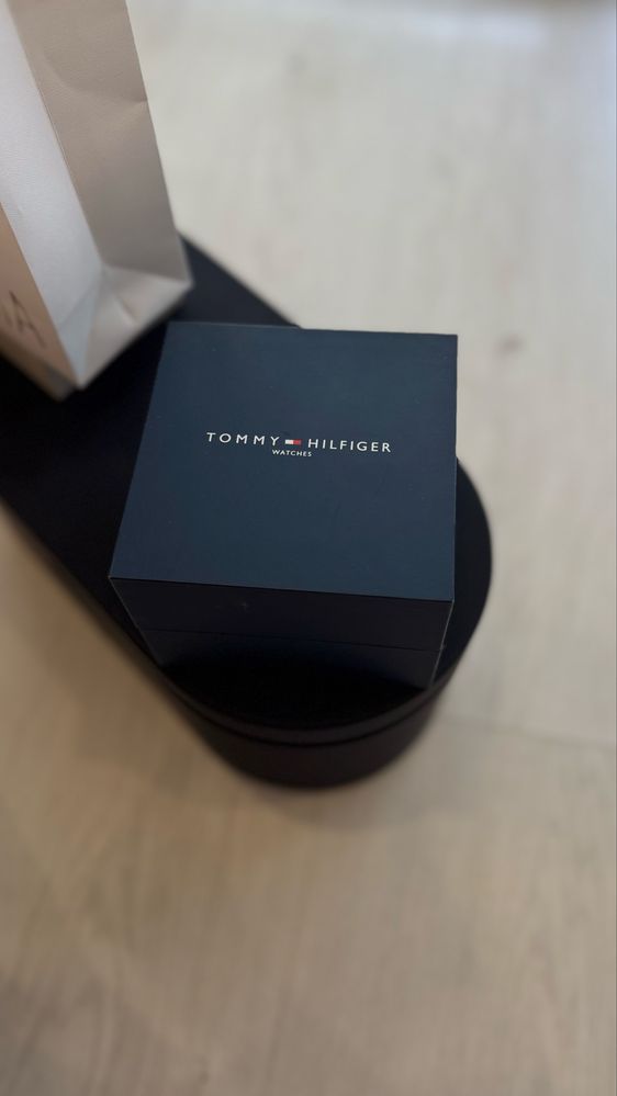Годинник Tommy Hilfiger