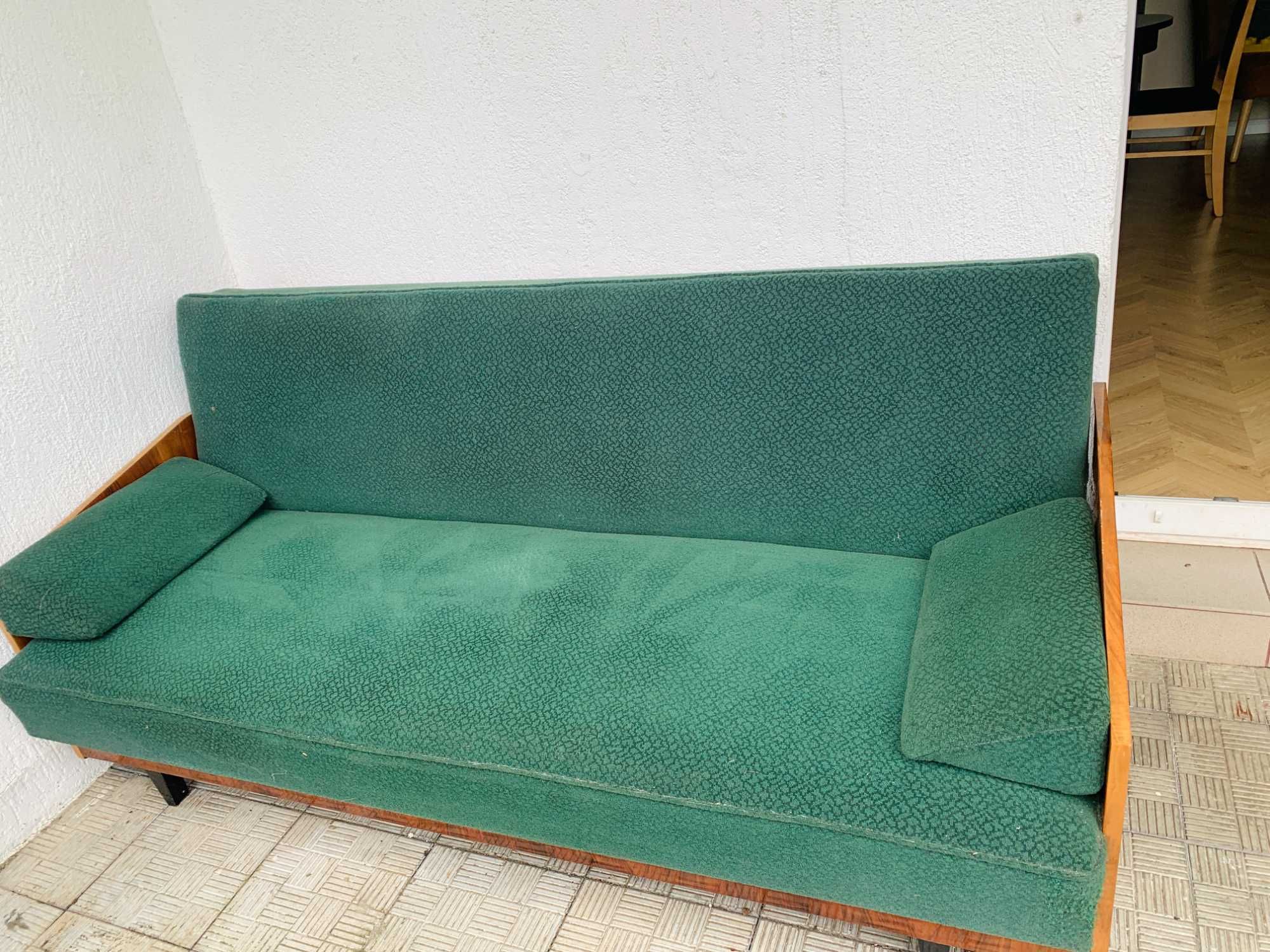 kanapa rozkładana PRL zielona na sprężynach