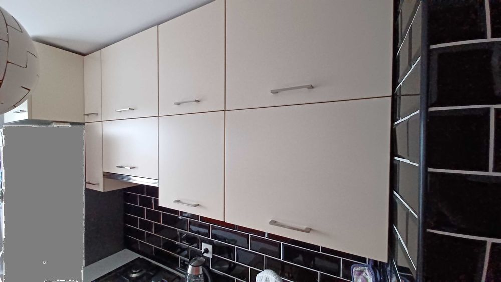 Meble kuchenne, zestaw mebli kuchennych, kuchnia BLUM CZERWIEŃ BEŻ !