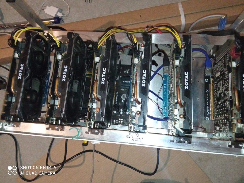 Koparka kryptowalut zotac 1070 8Gb  5 kart