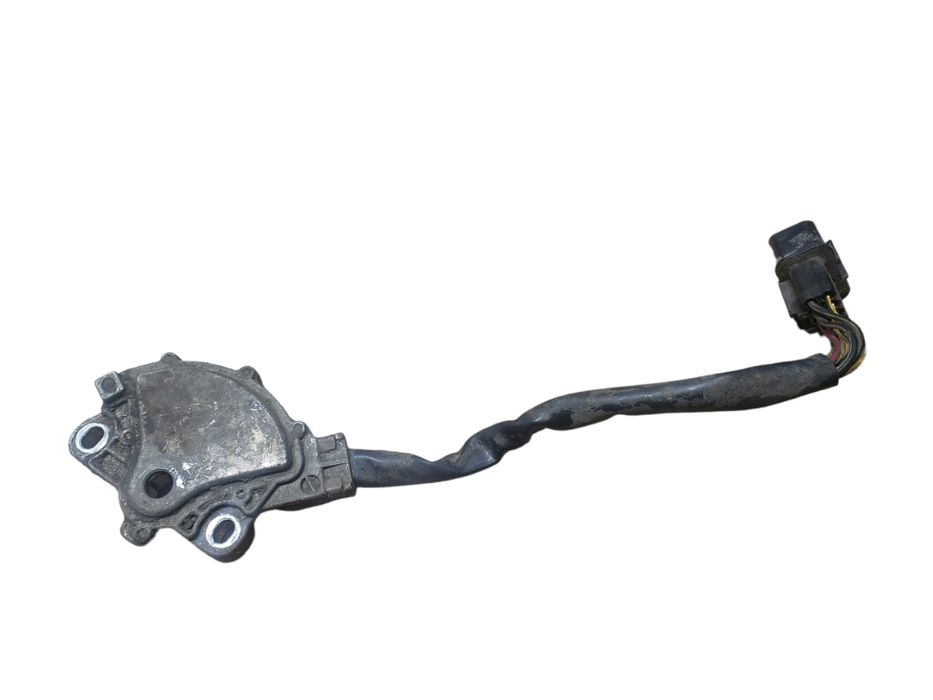 Датчик положения селектора АКПП Mitsubishi Pajero 3 разборка