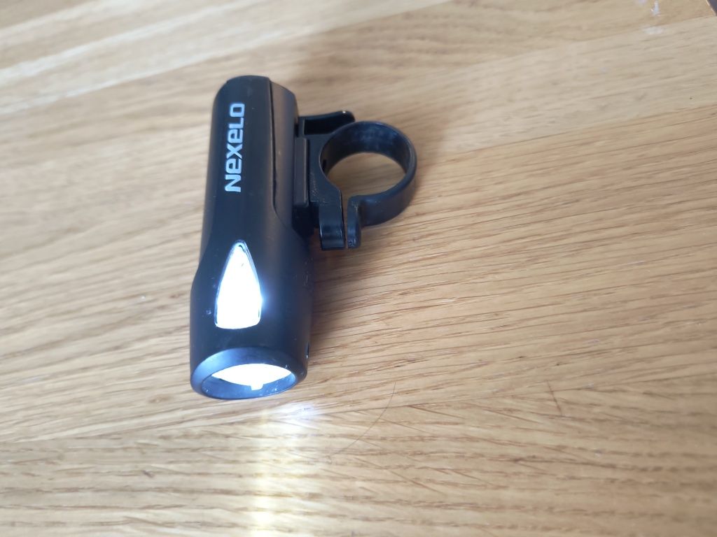 Lampka na rower Nexelo, na baterie
